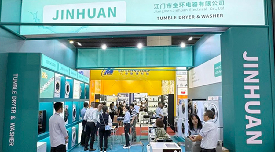 廣交會第一天！金環(huán)電器吸引世界各地客戶駐足參觀交流